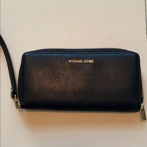 Michael Kors Zip Wallet with wrist strap